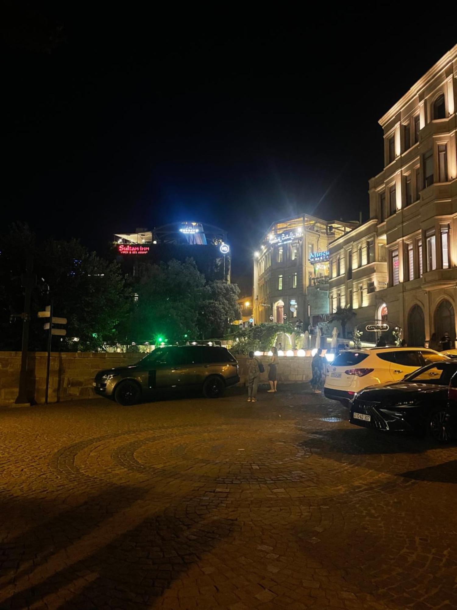 באקו Cozy Old City Apartment מראה חיצוני תמונה