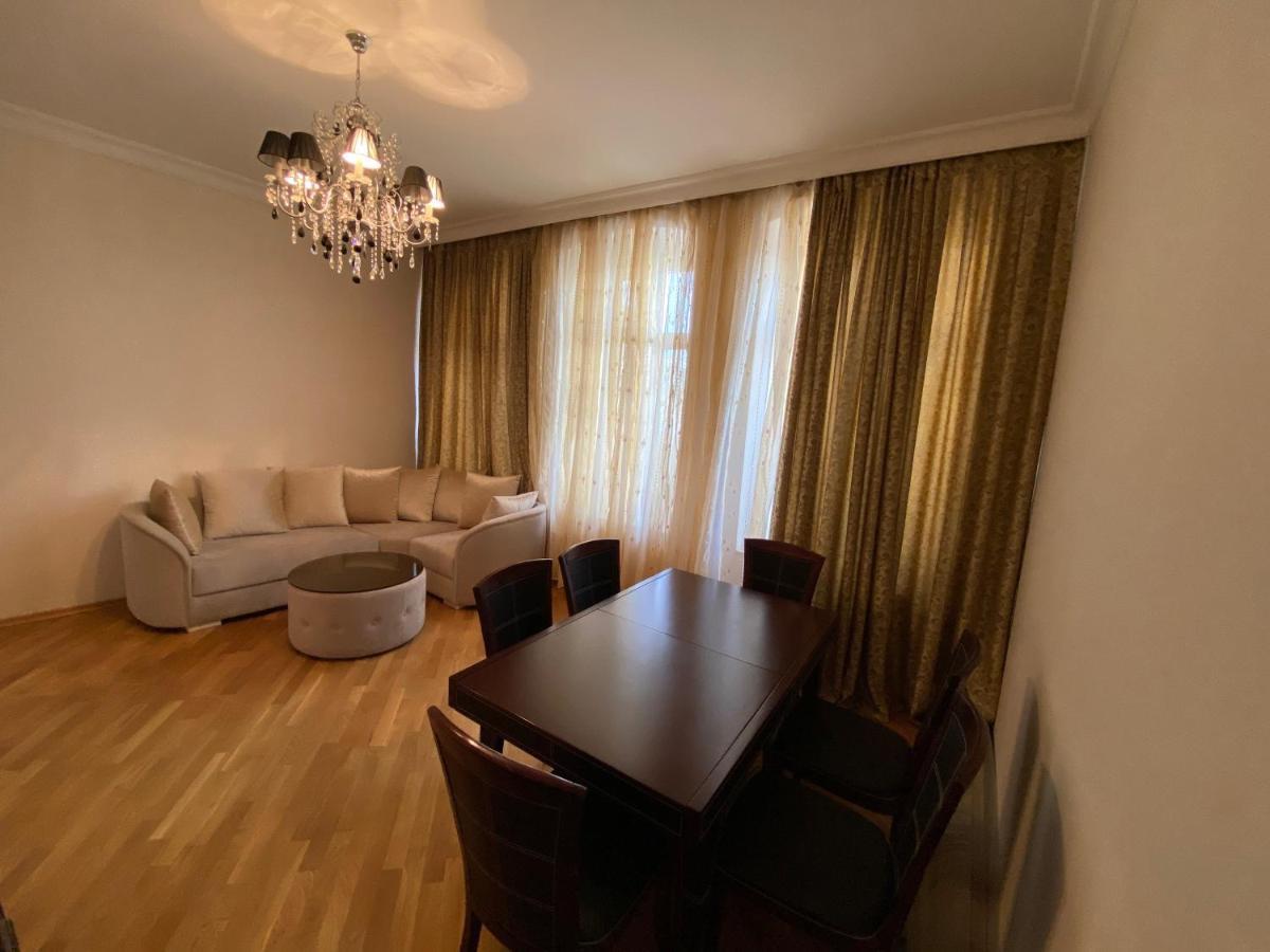 באקו Cozy Old City Apartment מראה חיצוני תמונה